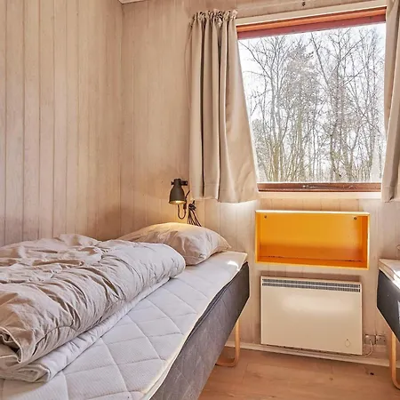 Cozy Summer House Near The